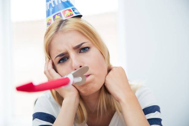 Wypadanie mleczaków objawy u dzieci – kiedy się pojawiają?